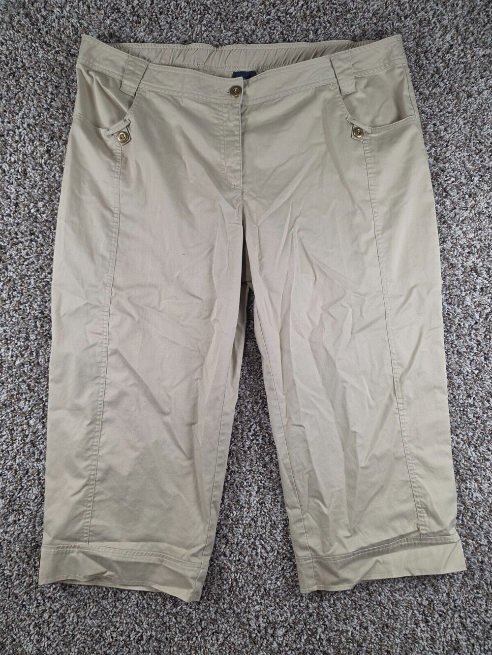 Westbound Womens Sz 18W Capri Length Straight Leg Chino Pants Beige